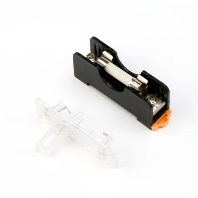 35 մմ DIN Rail Mounting 6 x 30 Ապահովիչների սեփականատեր